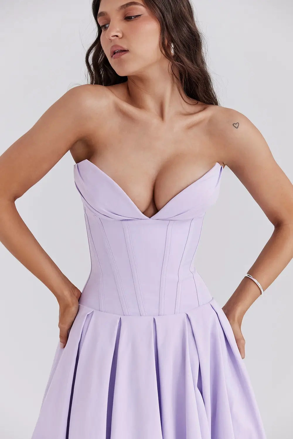 Vestido Midi Corset Modelo Evelyn