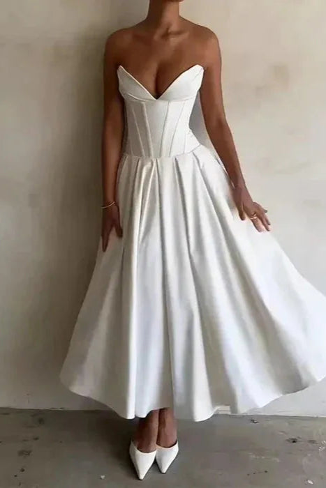 vestidos  vestido largo vestido elegante 
Veliara store Veliara moldeadores shein vestidos vestido blanco vestido sencillo vestido sexy vestido con corset  vestido fiesta vestido novia