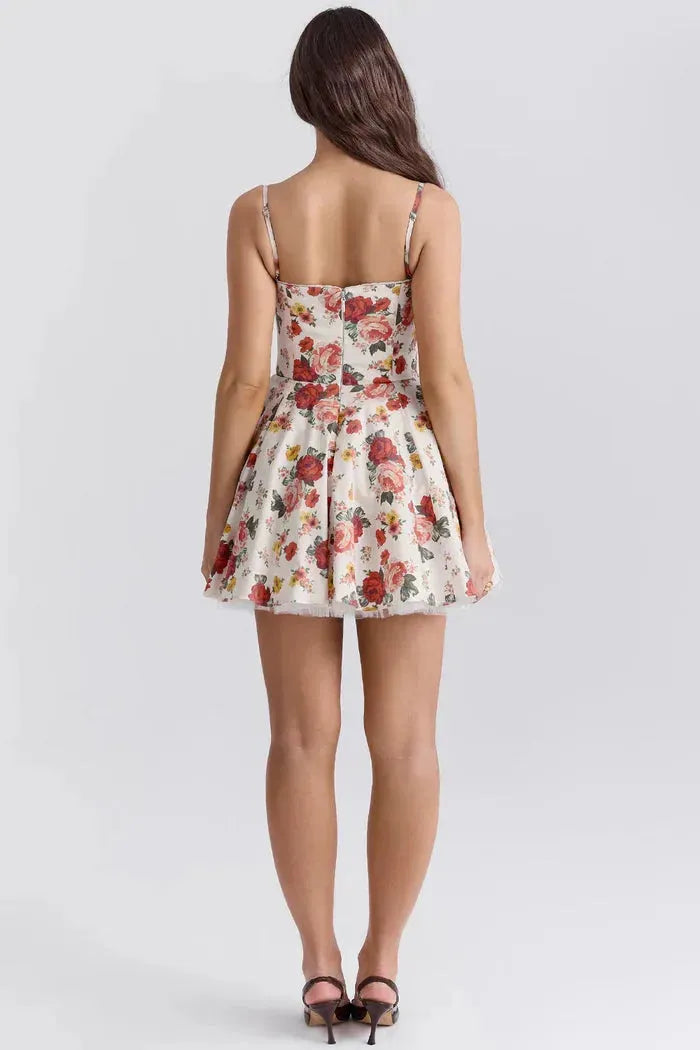 vestidos  vestido corto vestido elegante vestido casual
Veliara store Veliara moldeadores shein vestidos  vestido fiesta  vestido floral  vestido escote 