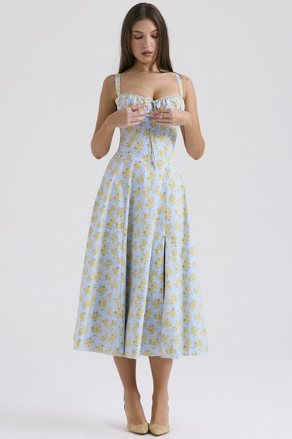 vestidos  vestido mid vestido elegante vestido casual
Veliara store Veliara moldeadores shein vestidos  vestido fiesta  vestido floral  vestido escote 