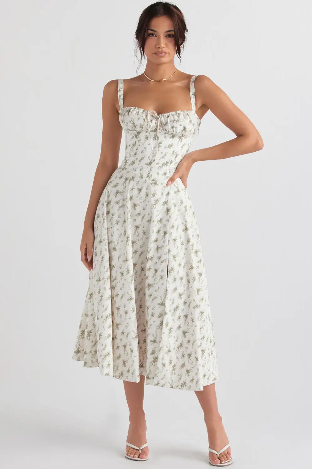 Vestido Midi Attracione Floral - Moldea la Cintura